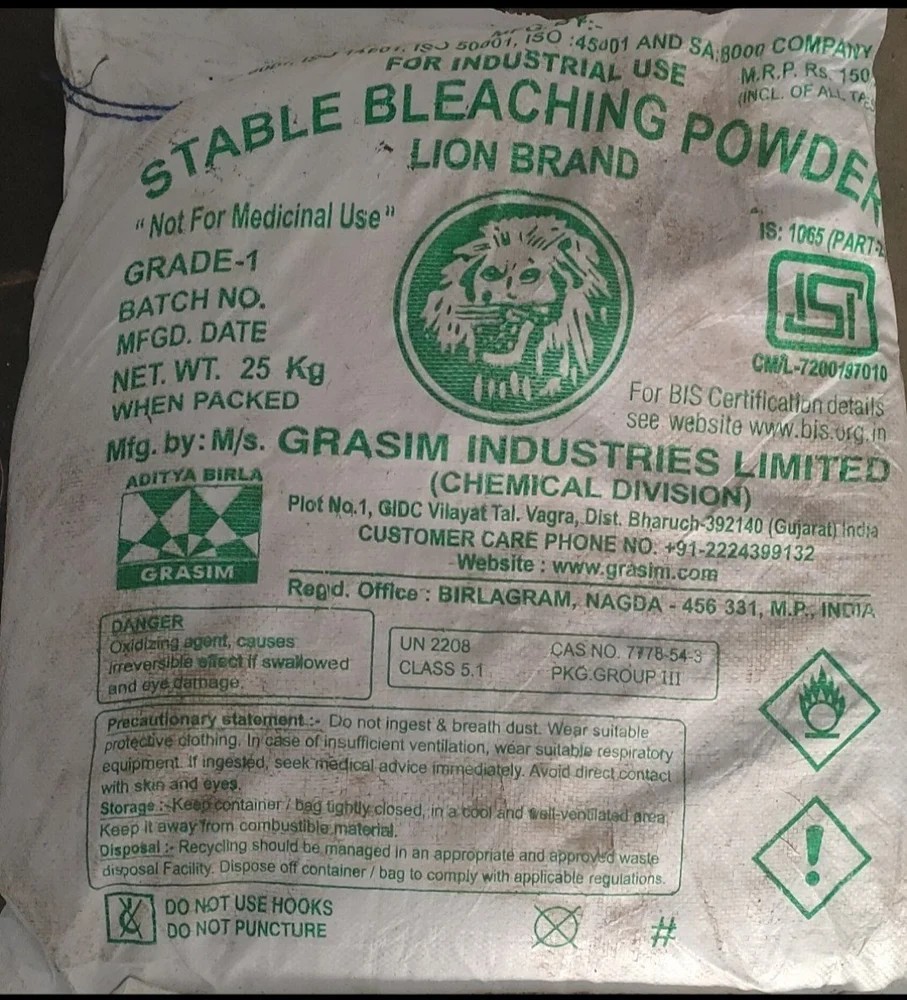 White Grasim Bleaching Powder