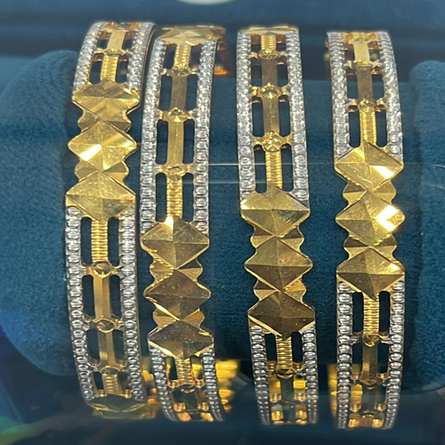 Ladies 1 Gm Gold Plated Bangle - Color: Golden