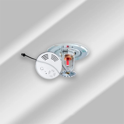 Gfo Smoke Detector With Water Sprinkler - Color: White