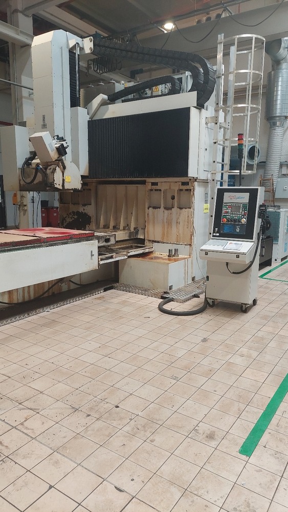 Favretto Mfd 200 Used Cnc Portal Surface Grinding Machine - Capacity: 5000 Kg