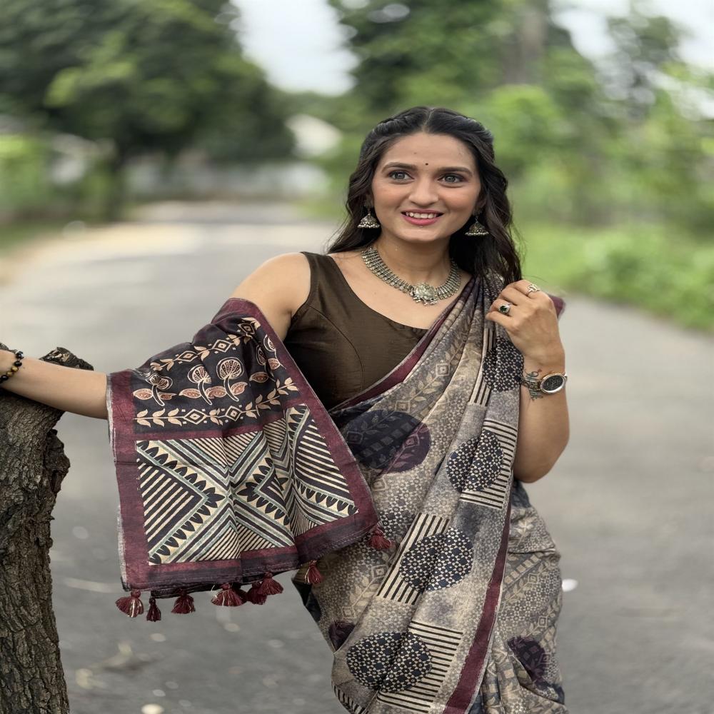 TUSSAR SILK Floral Block Print Saree