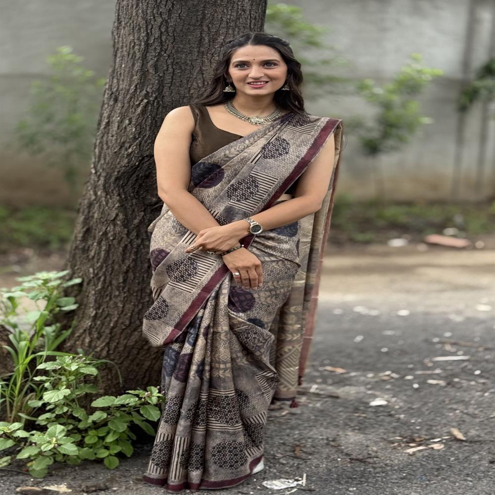 TUSSAR SILK Floral Block Print Saree