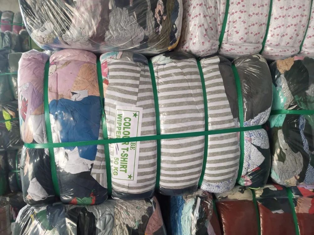 T-Shirt Baniyan Cotton Waste - Color: Requirement Based