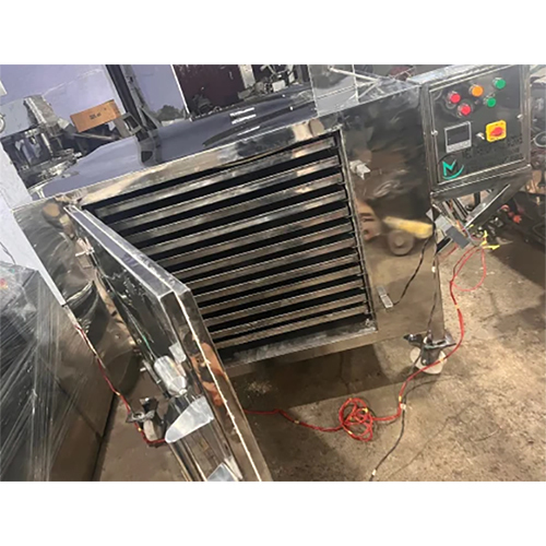 Tray Dryer - Color: Silver