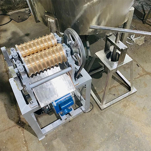 Ayurvedic Pills Making Machine - Capacity: 1000 Tablets/Hr Pcs/Hr
