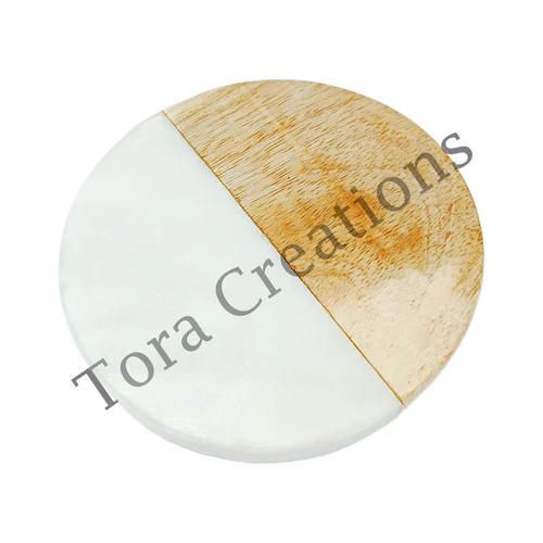 टॉरा लकड़ी और संगमरमर का गोल सर्विंग कोस्टर