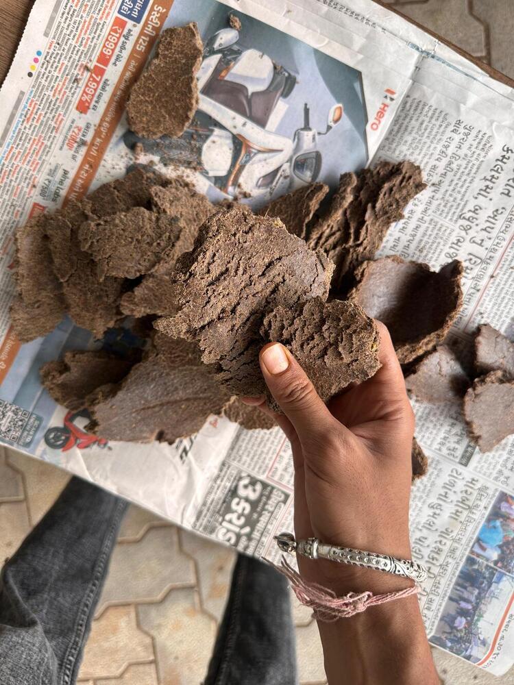 Groundnut De Oiled Cake - Ash %: 50%