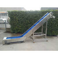 Roller Belt Conveyor - Features: Durable