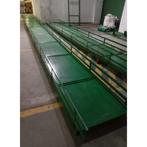 Rubber Belt Conveyor - Features: Durable