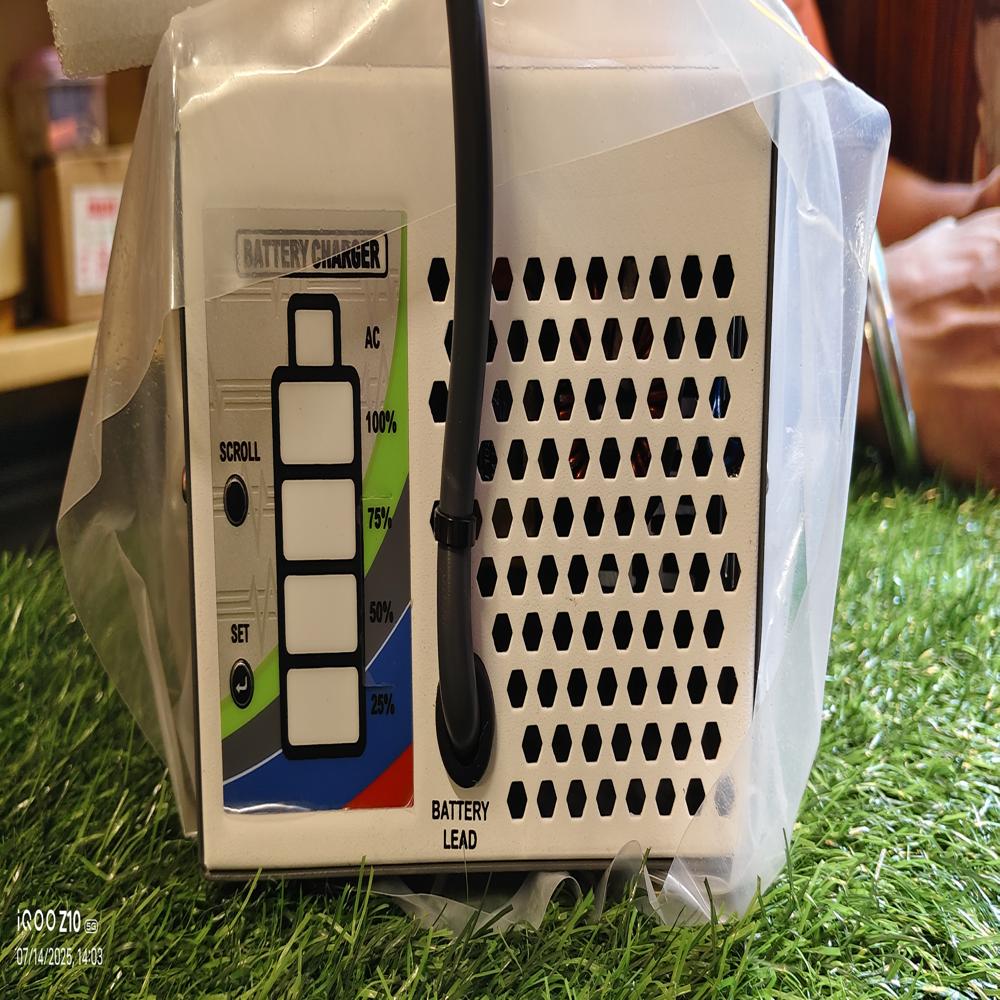 E RICKSHAW CHARGER