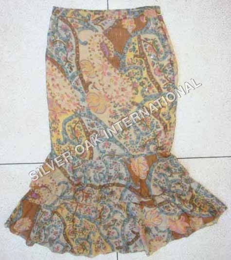 छापे हुए स्कर्ट्स