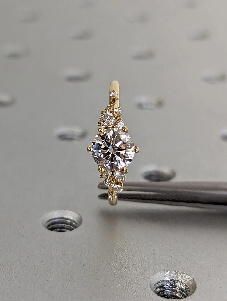 1ct Round Lab Grown Diamond 18K Yellow Gold Engagement Ring