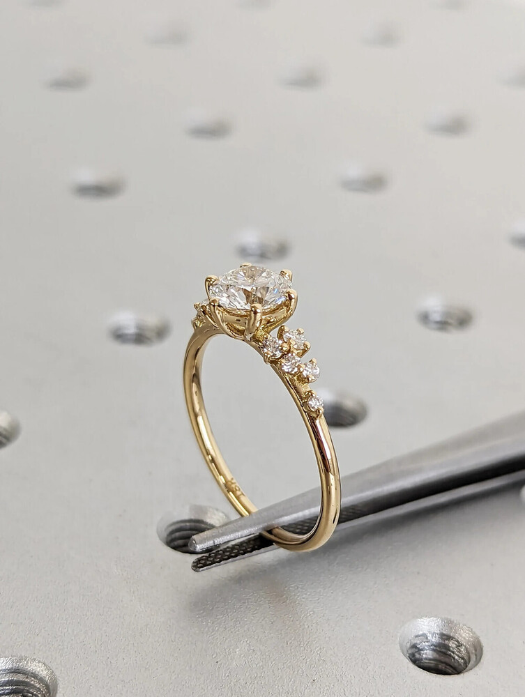 1ct Round Lab Grown Diamond 18K Yellow Gold Engagement Ring