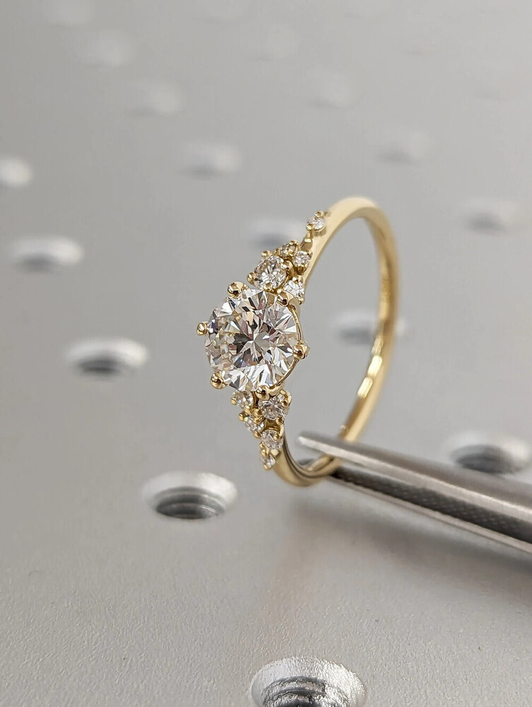 1ct Round Lab Grown Diamond 18K Yellow Gold Engagement Ring