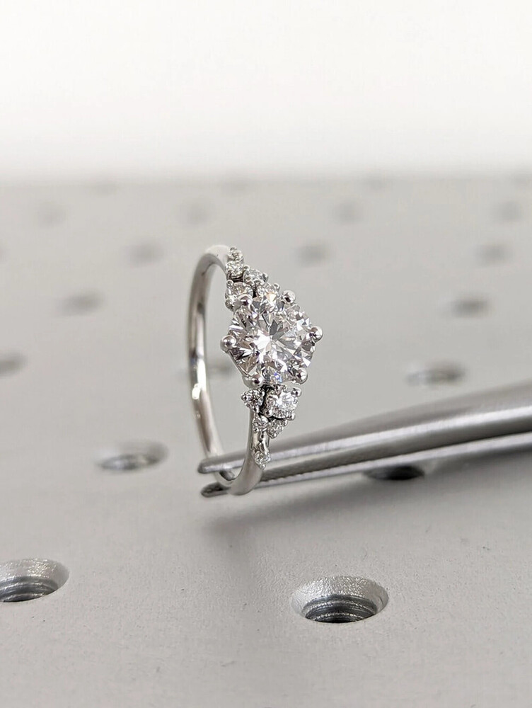 vintage diamond engagement ring white gold