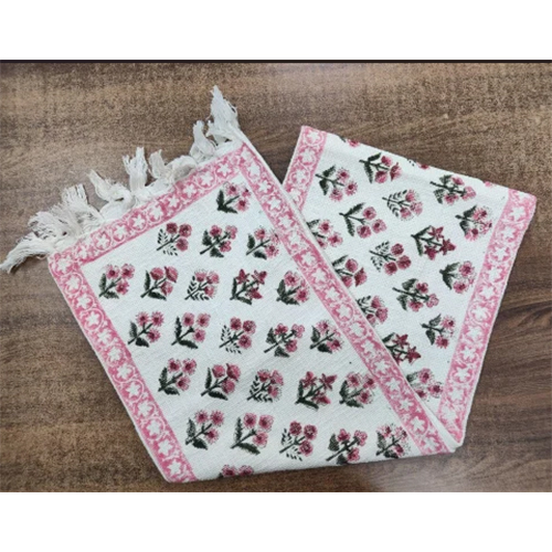 TNT Table Runner