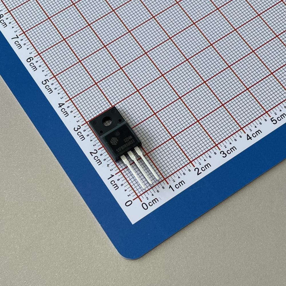 Ssf80R560S2 Metal Oxide Semiconductor - Features: Premium Quality