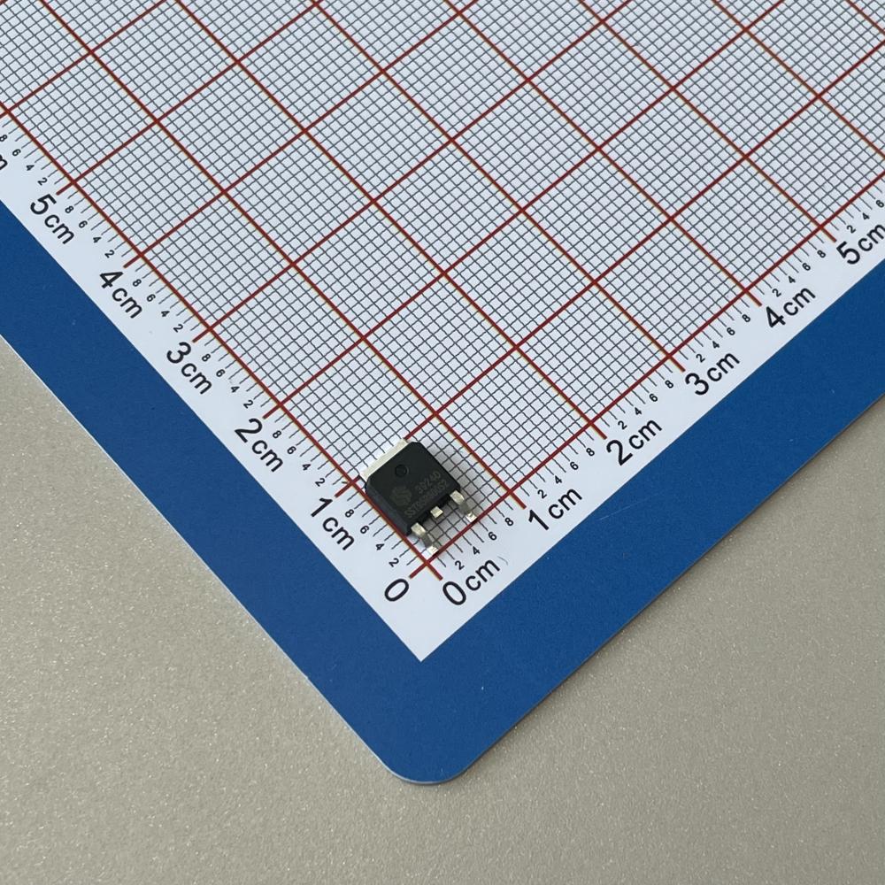 Sst95R600S2 Metal Oxide Semiconductor - Features: Premium Quality