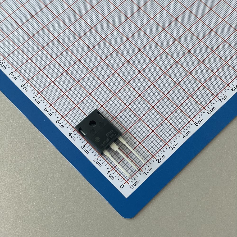 Ssw95R130S2 Metal Oxide Semiconductor - Features: Premium Quality