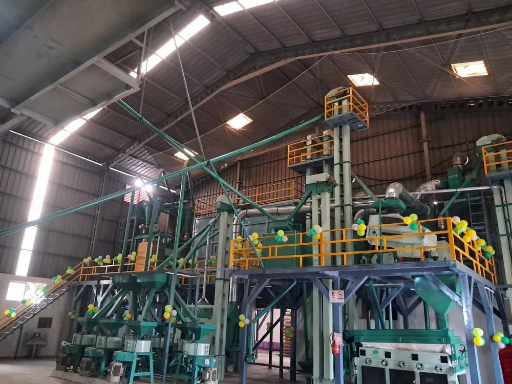 Fully Automatic Atta Chakki Plant - Capacity: Requirement Based M3/hr