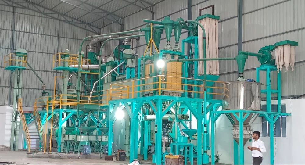 Fully Automatic Atta Chakki Plant - Capacity: Requirement Based M3/hr