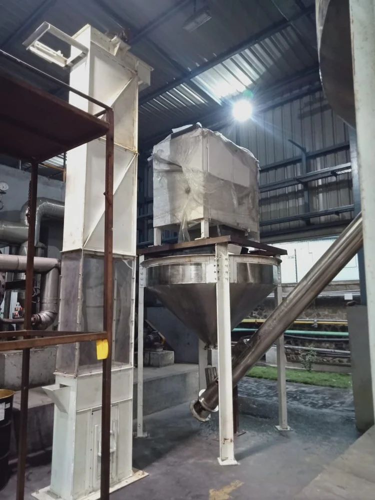 Vertical Bucket Elevator