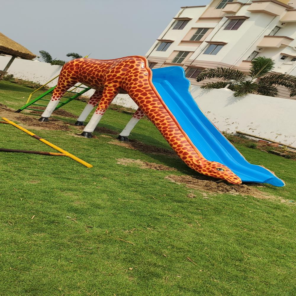 Giraffe Slide