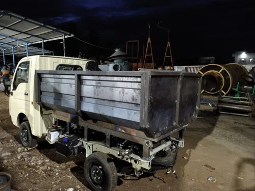 Open Body Garbage Tipper - Surface Finish: Polished