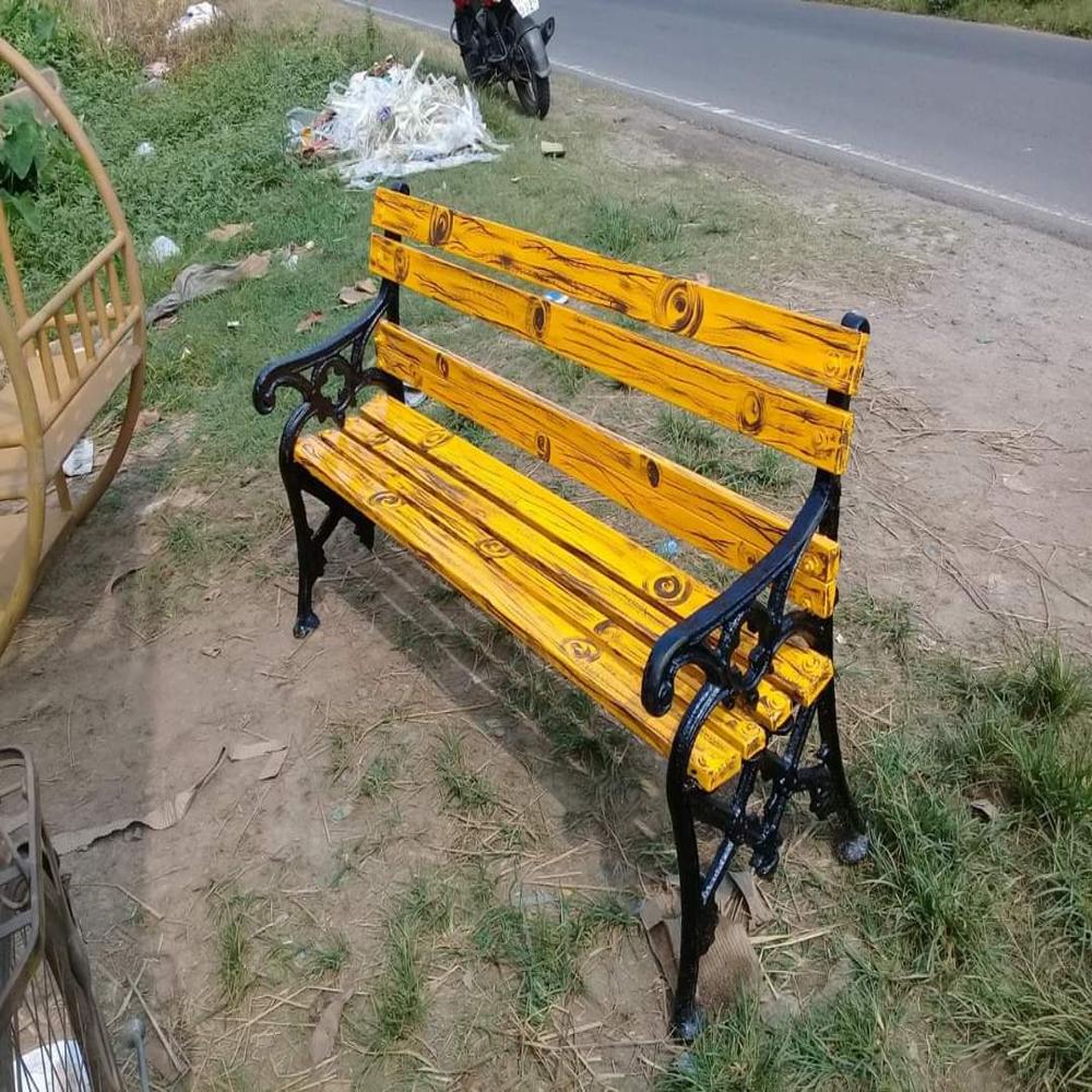 Cast Iron Leg Garden Bench 