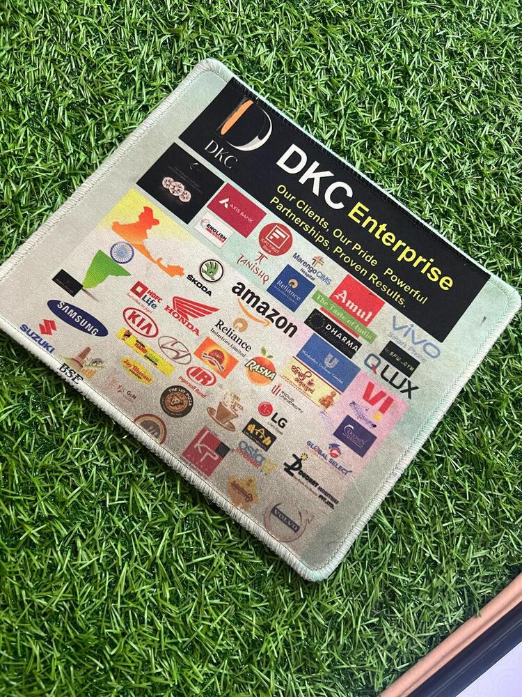 Mouse Pad - Color: Multicolour