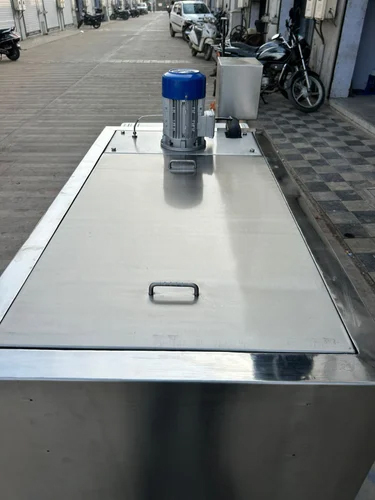 Ice Candy Making Machine - Silver Durable Build, 12 Rectangular Moulds Capacity, 380v Efficient Performance, 1-year Warranty