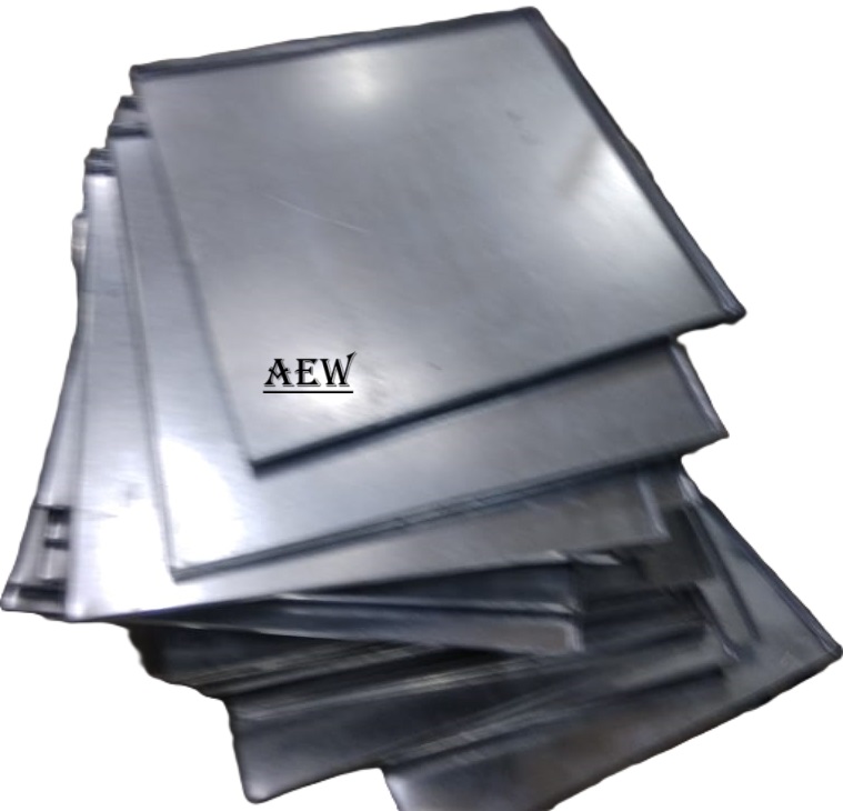 Chikki Aluminium Tray And Belan