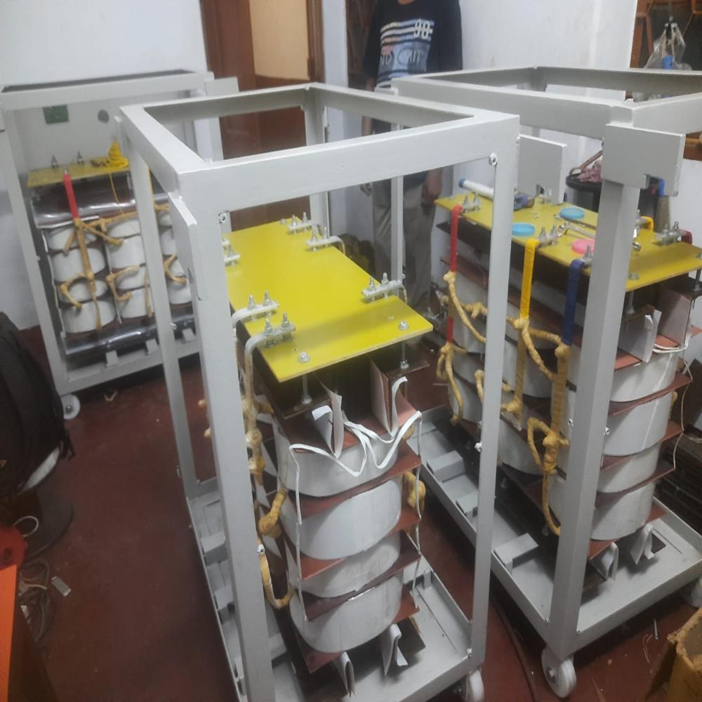 Three Phase Isolation Transformer - Frequency: 50 Hertz (Hz)