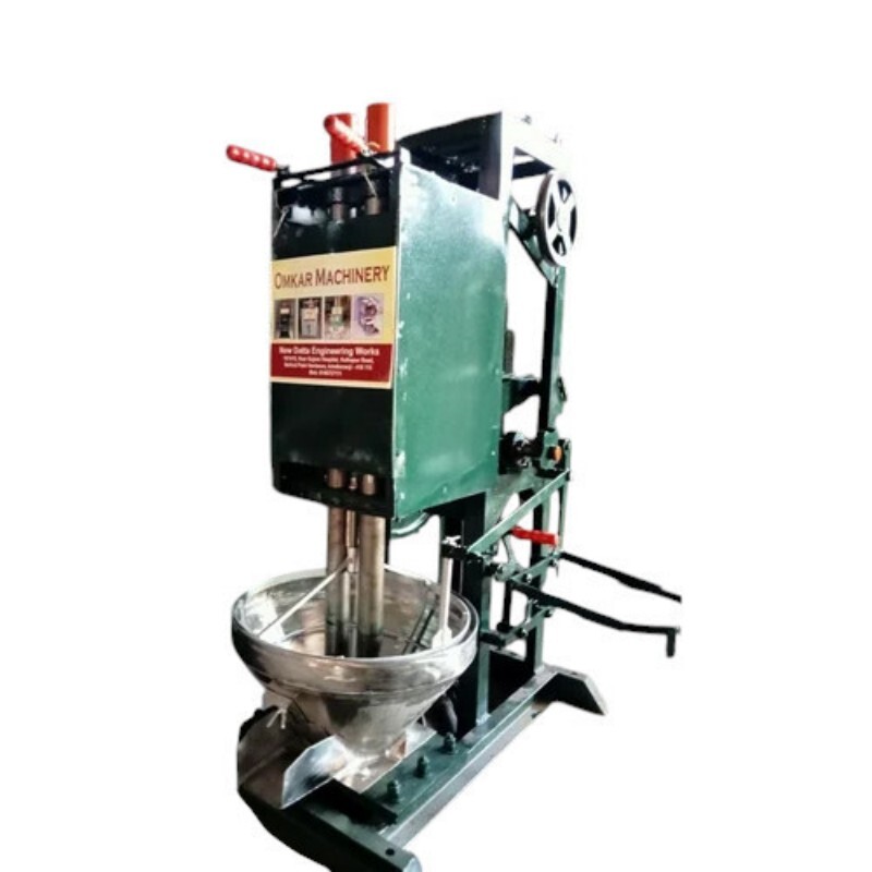 2Hp Semi Automatic 2 Hammer Chilli Pounding Machine Machine - Capacity: 30 Kg/Hr