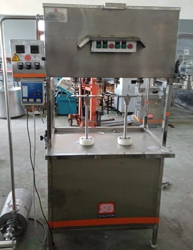 Juice Pet Bottle Filling Machine - Semi Automatic