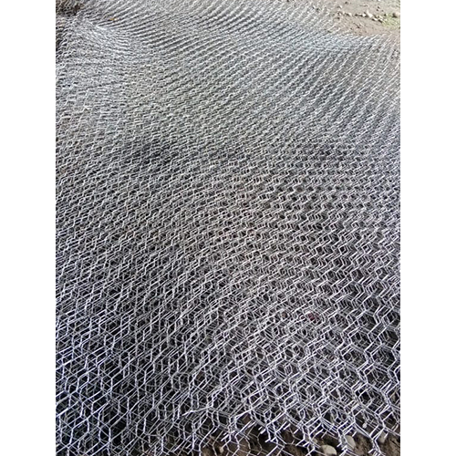 Gi Gabion Box - Galvanized Iron Wire, 12 Gauge (2.68 Mm), Silver Finish | Hexagonal Hole Shape, Polished Surface Treatment, Versatile Applications