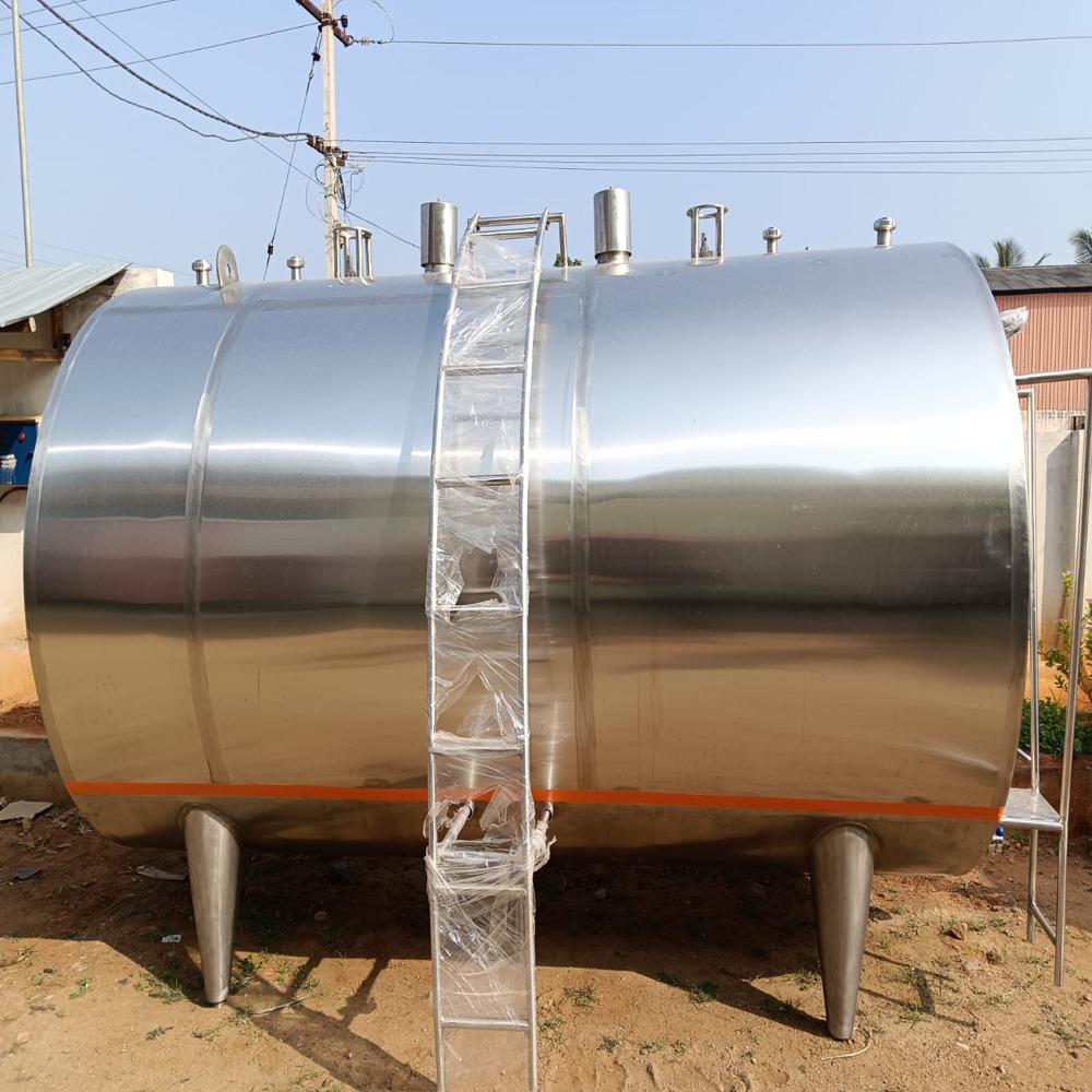Curd Processing Plant - Stainless Steel, 1000-1500 Ltr Capacity, Silver Color , Plc Control System, Air Cooling, Pasteurization Method, 220-240 Volt