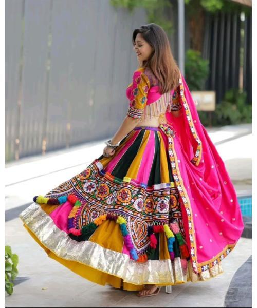 NAVRATRI GAMTHI WORK CHOLI