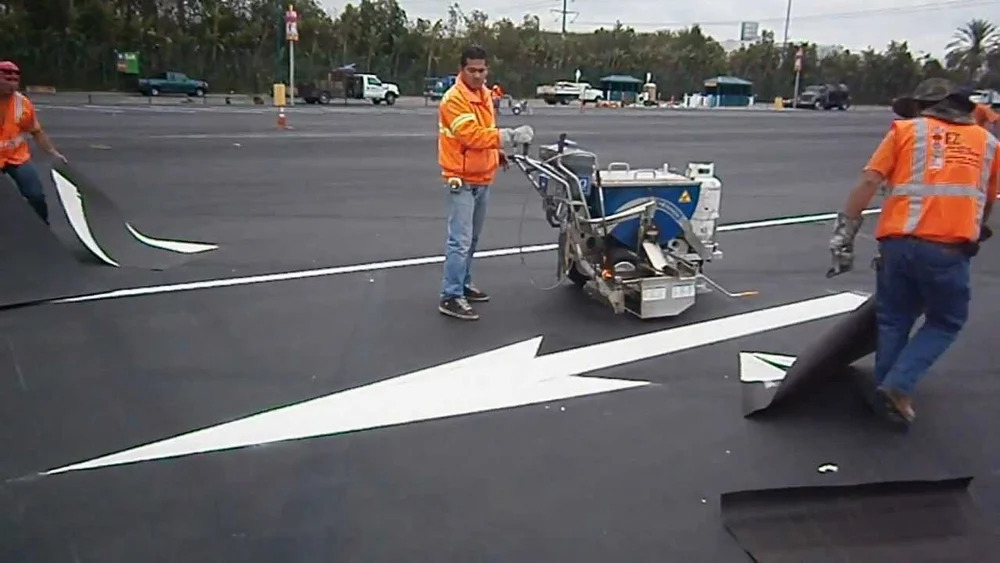 Thermoplastic Paint Arrow Marking Service