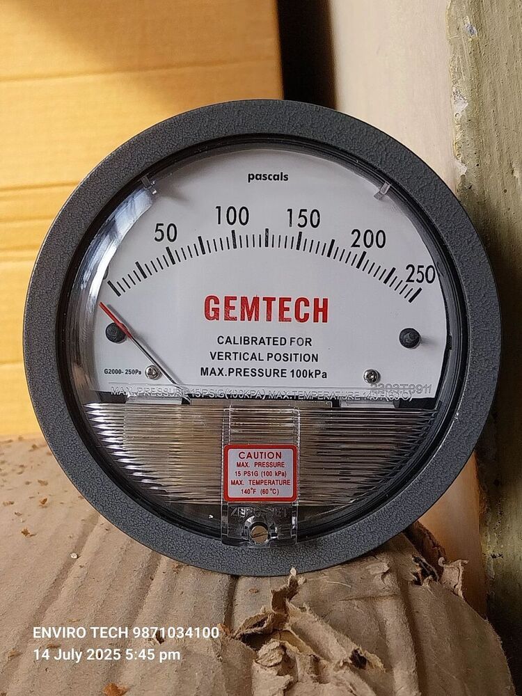 Clean Room Instruments Differential Pressure Gauge Gemtech