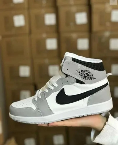 Ni ke Sneakers For Men