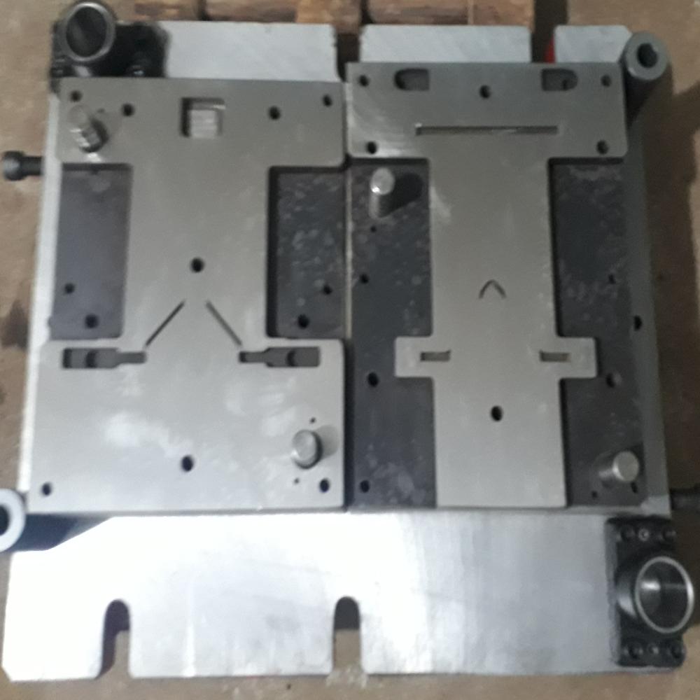 Gusset Tool - Color: Silver