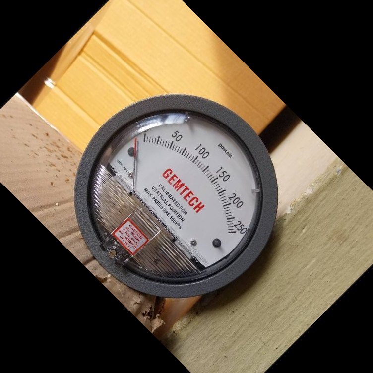 Distributor GEMTECH DIFFERENTIAL PRESSURE GAUGE In Kalyan Maharashtra