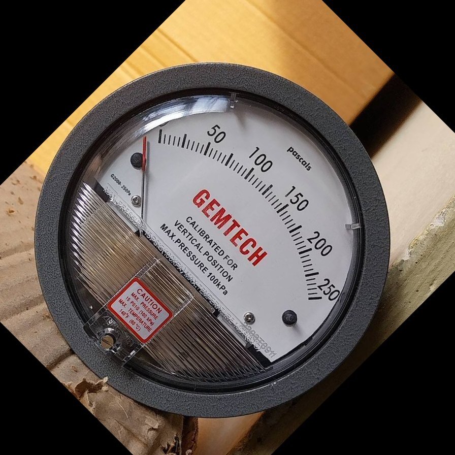 Distributor GEMTECH DIFFERENTIAL PRESSURE GAUGE In Kalyan Maharashtra