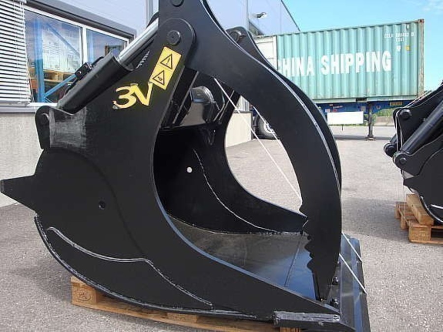 Excavator Thumb Bucket - Automatic Grade: Manual