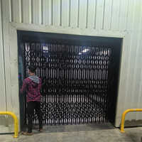 Warehouse Goods Lift - Capacity: 500kg To 5 Tons Ton