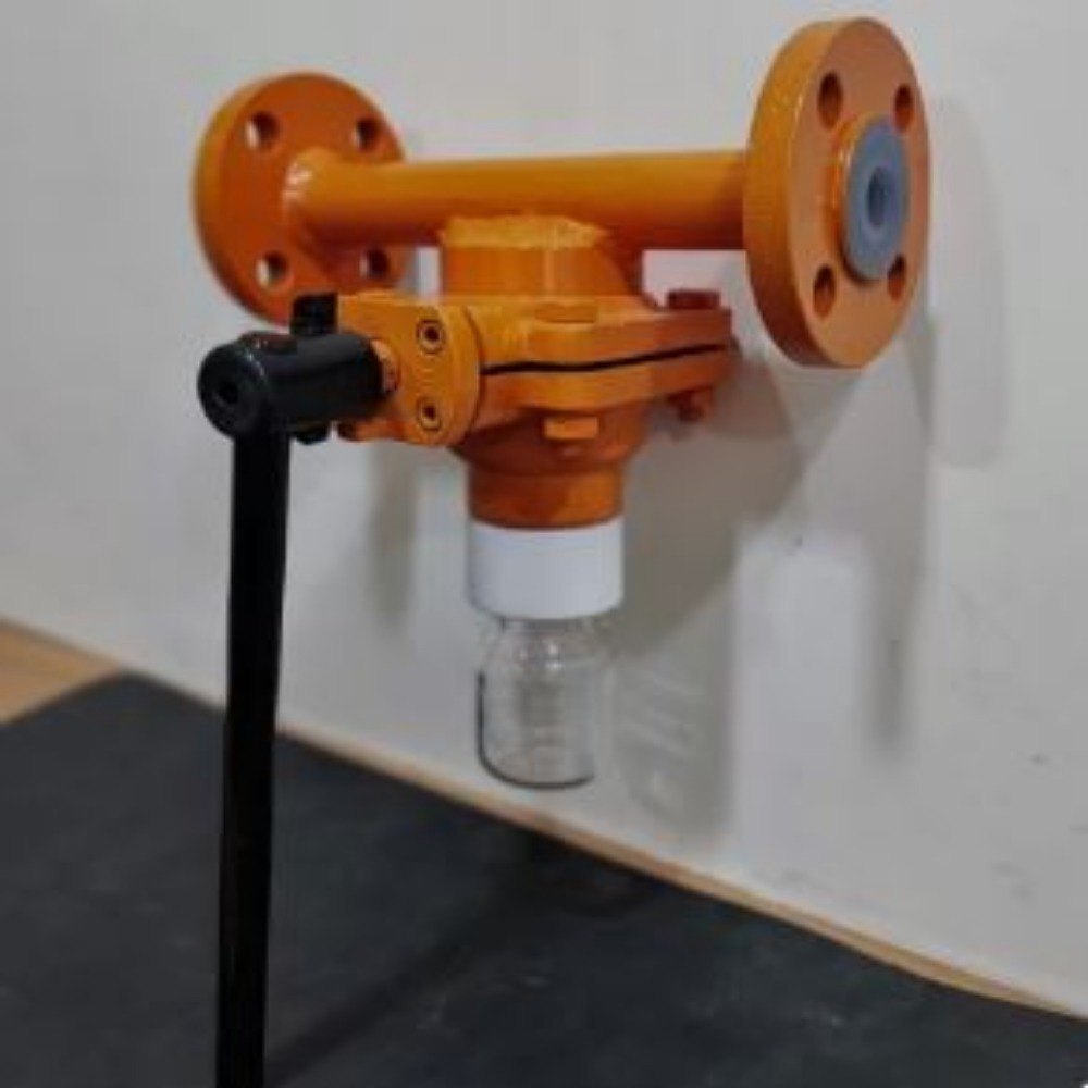 PFA Lined Sample Valve