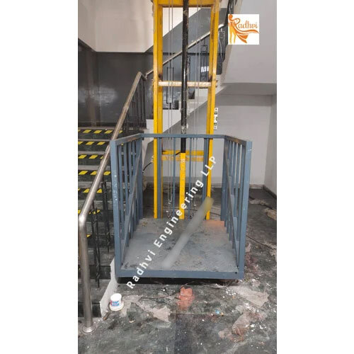 Single Mast Single Cylinder Wall Mounted Goods Lift