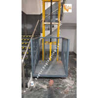 Single Mast Single Cylinder Wall Mounted Goods Lift