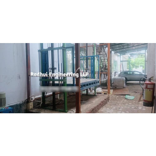 Hydraulic Goods Lift 2 Ton